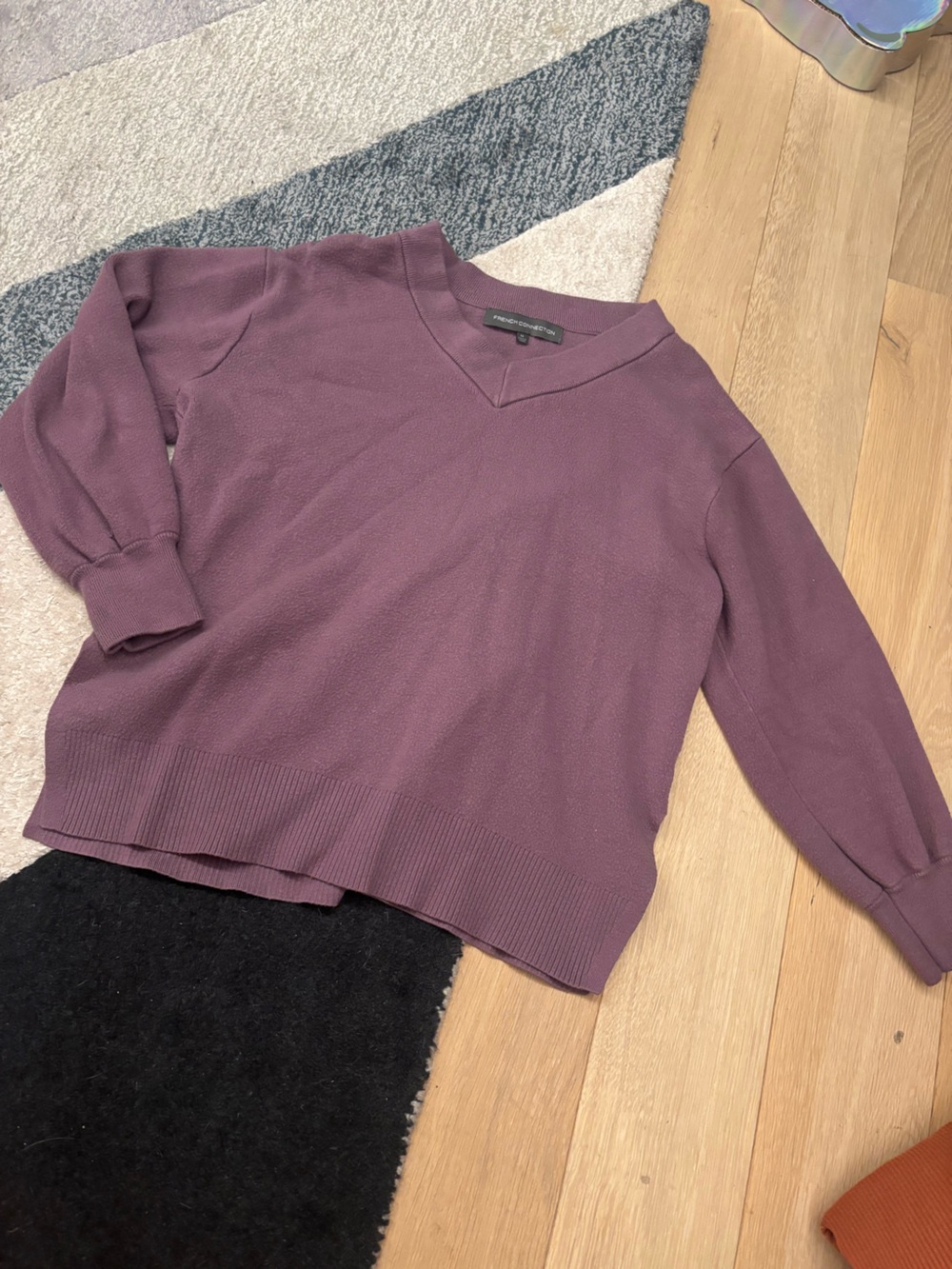 French Connection Women's V-Neck Sweater in Plum